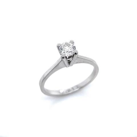 Pırlanta Tektaş Yüzük